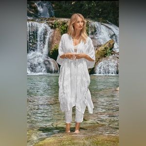 Johnny Was White kimono